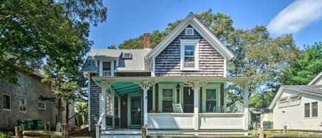 Cottage (3 Bedrooms) | Front of property
