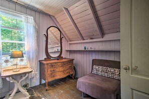 Cottage (3 Bedrooms) | Interior
