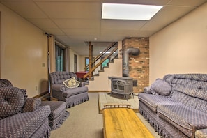 House (4 Bedrooms) | Interior