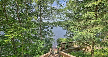 Waterfront New England House on Wickaboag Lake!