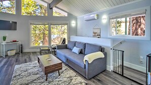 Rumah (2 Bedrooms) | Interior