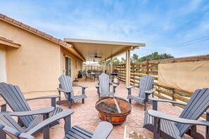 House (3 Bedrooms) | Interior - Updated Abode: 22 Mi to Joshua Tree National Park! (Morongo Valley)