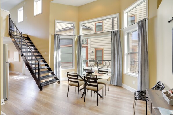 Apartment (1 Bedroom) | Interior