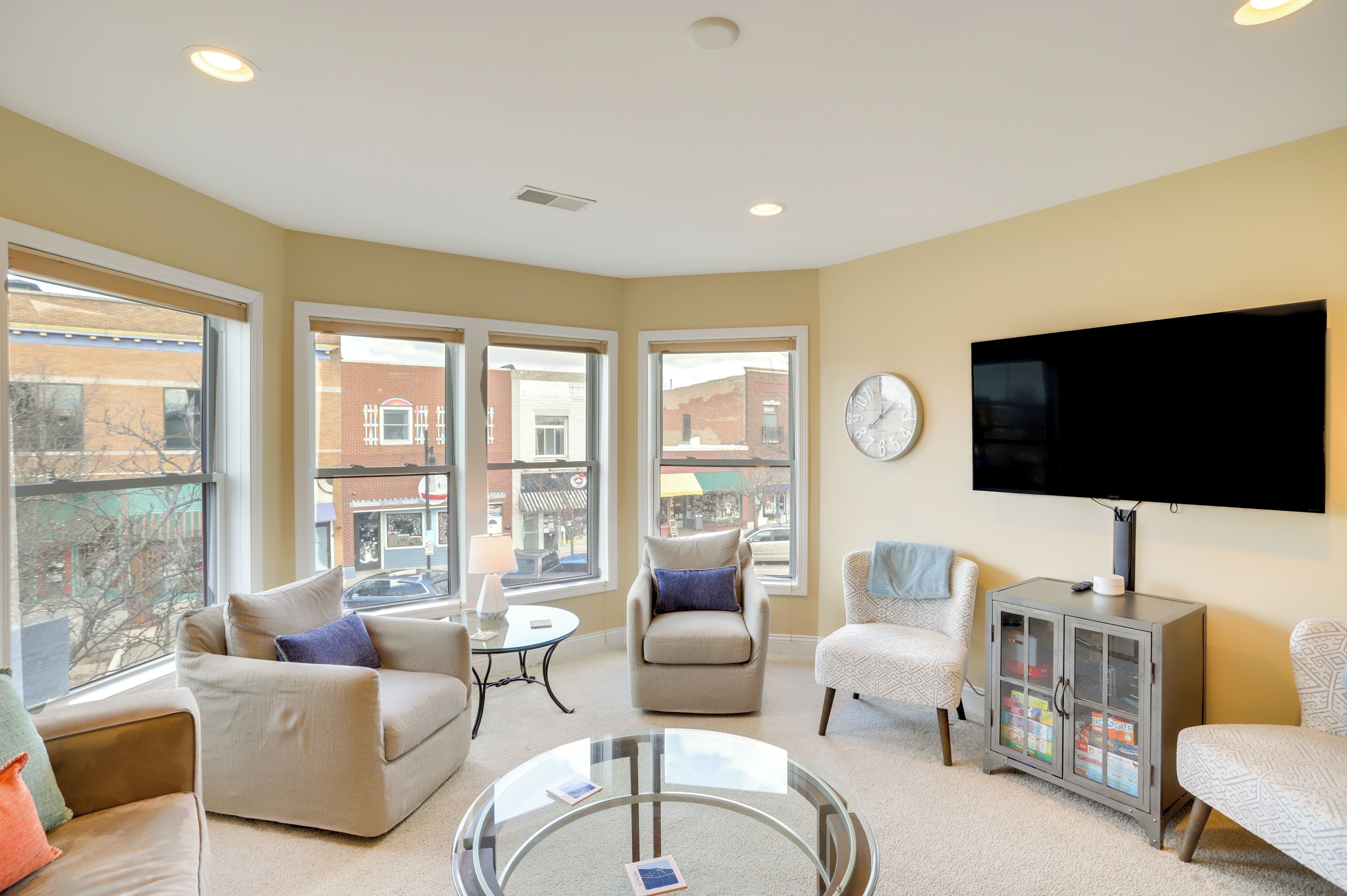 Apartment (1 Bedroom) | Interior