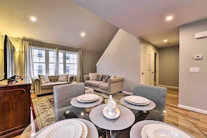 Apartment (3 Bedrooms) | Interior - Worcester Vacation Rental w/ Ideal Location! (Worcester)