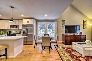 Apartment (3 Bedrooms) | Interior - Worcester Vacation Rental w/ Ideal Location! (Worcester)
