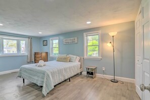 House (3 Bedrooms) | Interior - Bike to Beach: Centerville Home w/ Deck! (Centerville)