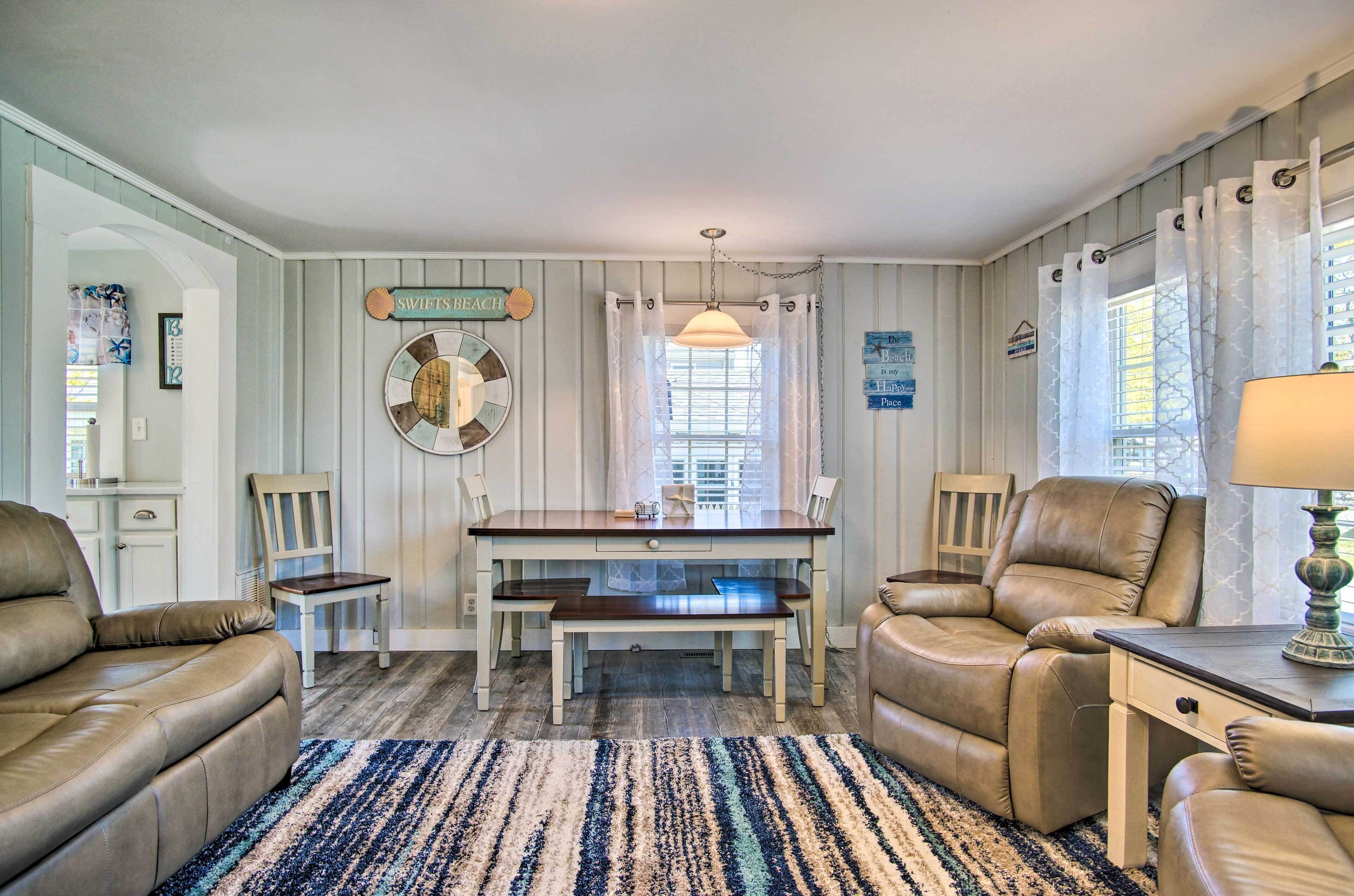 Cottage (2 Bedrooms) | Interior