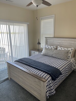 5 عدّة غرف نوم وواي فاي وملاءات أسرّة