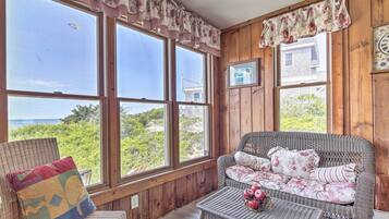 Cottage (3 Bedrooms) | Interior