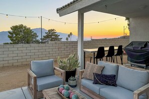 Interior - Desert Hot Springs Home w/ Saltwater Pool & Views (Desert Hot Springs)