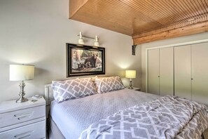 Apartment (2 Bedrooms) | Interior - Mt Crested Butte 'cajun Chalet' Condo: Walk to Ski (Crested Butte)