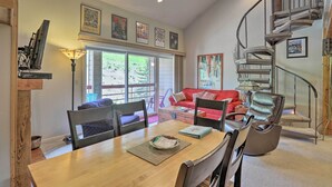 อพาร์ทเมนท์ (2 Bedrooms) | ภายใน