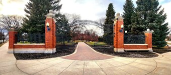 Minutes from Fargodome, NDSU, and downtown Fargo!