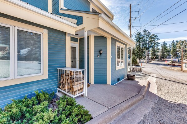 Bright Townhome - 1 Mile To Downtown Cloudcroft - Cloudcroft, NM