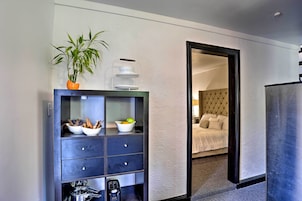 Casa (2 Bedrooms) | Interior