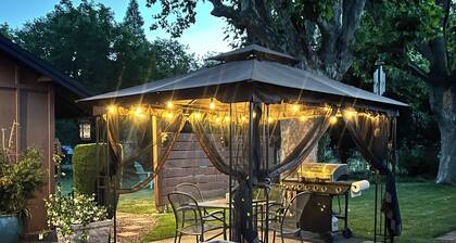 Modern Entertainment Getaway Off Sacramento River!