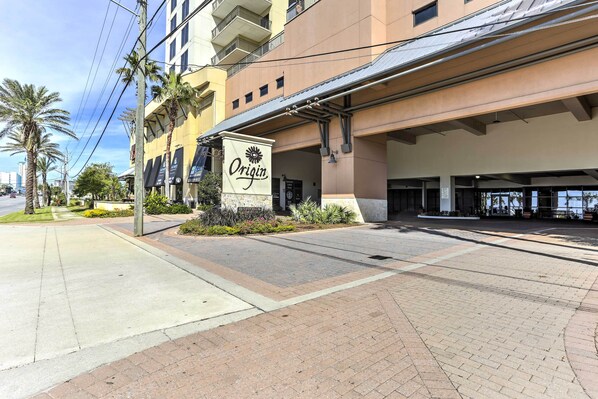 Apartment (1 Bedroom) | Interior - Coastal Florida Abode w/ Pool Access & Ocean Views (Panama City Beach)
