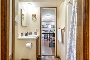 Cottage (1 Bedroom) | Interior