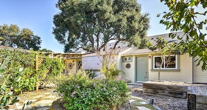 Cozy Arroyo Grande Cottage w/ Patio & Grill!
