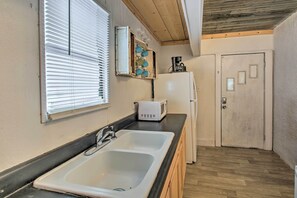 Cottage (2 Bedrooms) | Interior