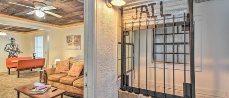 Cottage (2 Bedrooms) | Interior