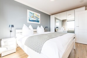 Unclassified image, 3 of 46, button - Penthouse im Haus Wiking - Penthouse. Strand. Citynah - Stw/508 (Sylt)