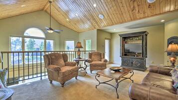 Apartment (1 Bedroom) | Interior