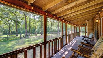 House (3 Bedrooms) | Terrace/patio