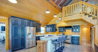 Angler's Cabin: Direct Lake Fork Access, By Marina