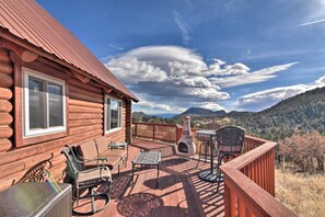 House (1 Bedroom) | Front of property - Remote Escape w/ Deck & Sweeping Mountain Views! (Cotopaxi)