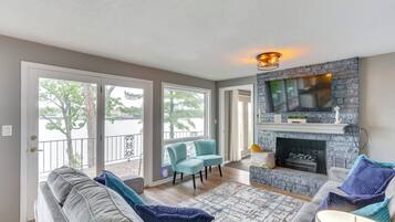 House (4 Bedrooms) | Front of property