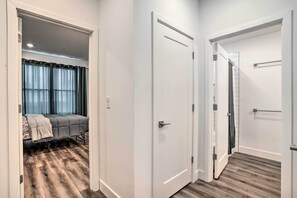 Apartment (1 Bedroom) | Interior - Trendy Apt w/ Laundry Machines < 3 Mi to Dtwn (Philadelphia)