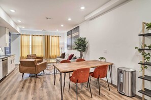 Apartment (1 Bedroom) | Interior - Trendy Apt w/ Laundry Machines < 3 Mi to Dtwn (Philadelphia)