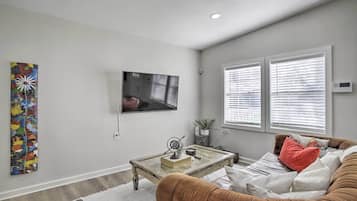 Cottage (2 Bedrooms) | Interior