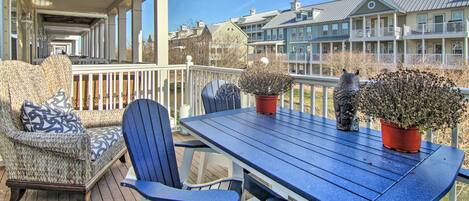 Apartment (4 Bedrooms) | Front of property