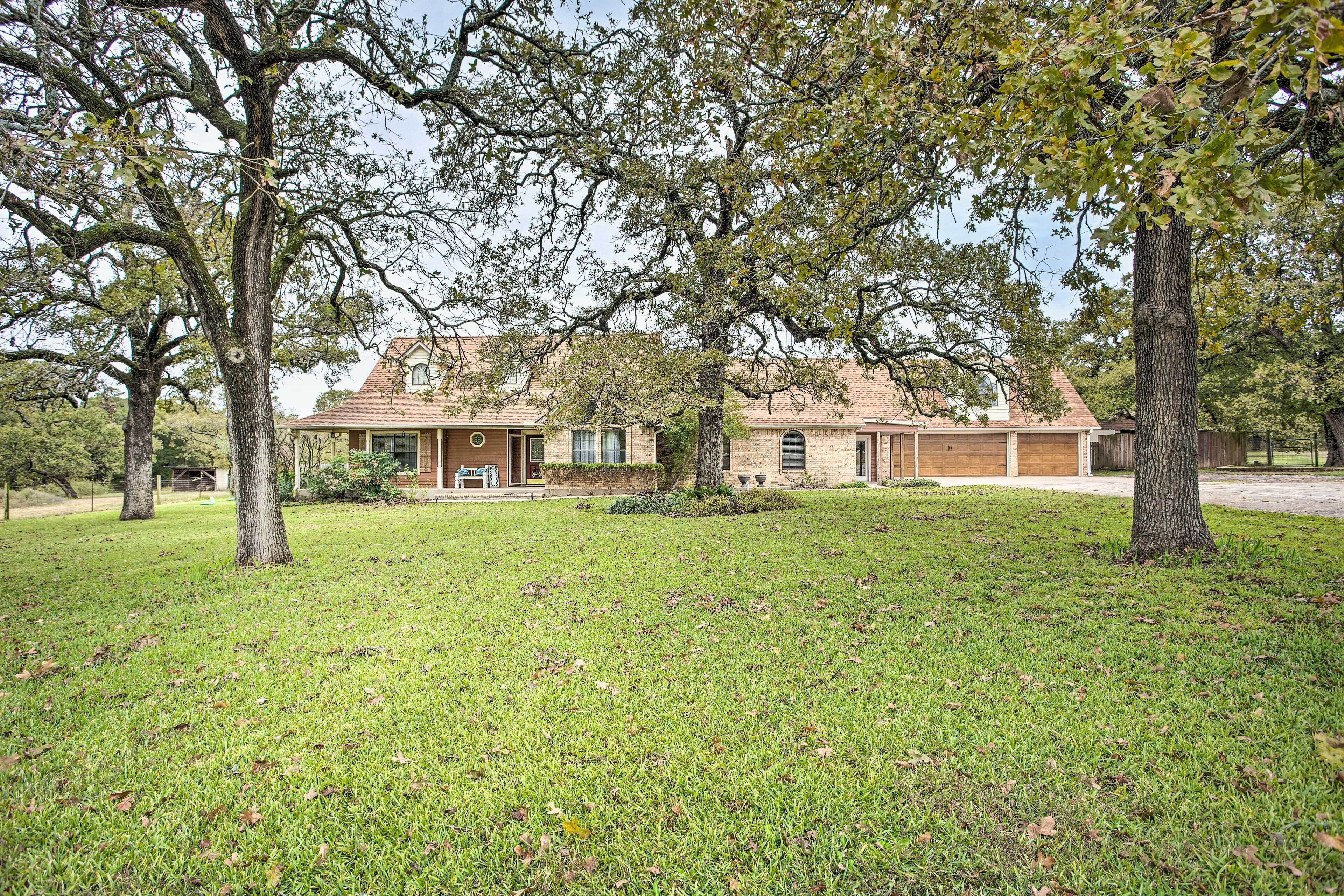 Rumah (4 Bedrooms) | Interior