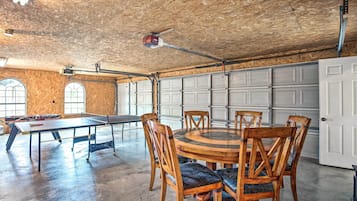 บ้านพัก (4 Bedrooms) | ภายใน