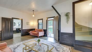 Cottage (1 Bedroom) | Interior