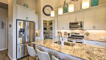 Apartment (3 Bedrooms) | Interior