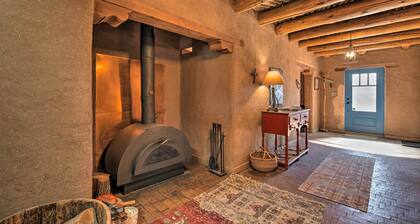 El Prado Adobe Home: Courtyard w/ Mountain Views!