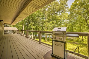 House (4 Bedrooms) | Interior - Lake Barkley Waterfront Home w/ Deck & Boat Dock! (Cadiz)
