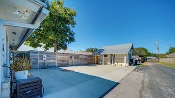 Cottage (1 Bedroom) | Interior