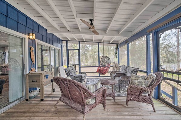 House (3 Bedrooms) | Interior - Riverfront Retreat w/ Patio in Withlacoochee (Bushnell)