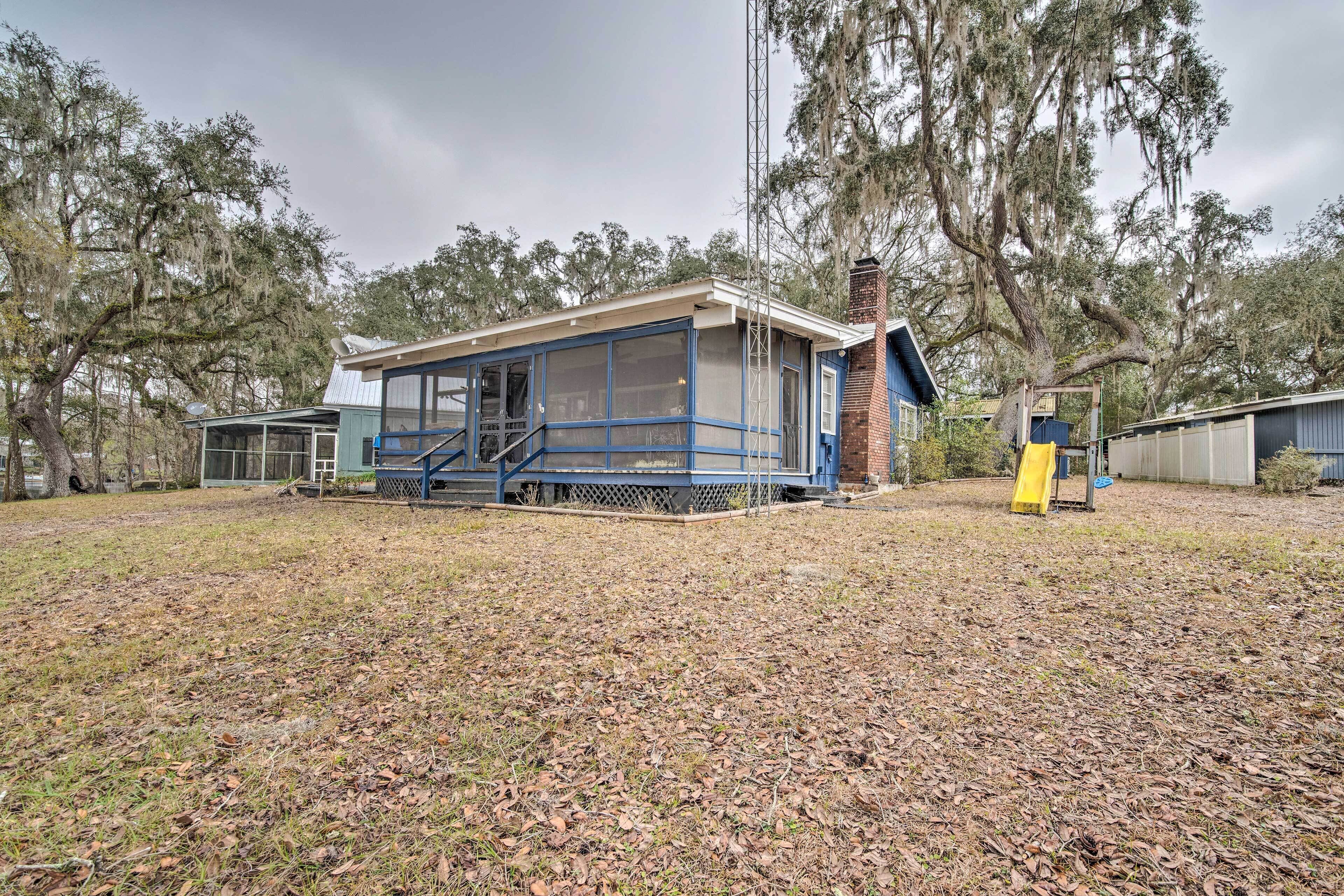 المنشأة من الداخل