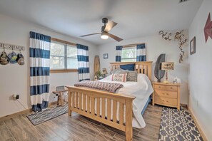 House (3 Bedrooms) | Interior - Unplugged Withlacoochee Riverfront Retreat! (Bushnell)