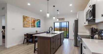 Teton Solitude - Mountain Home w/ Hot Tub