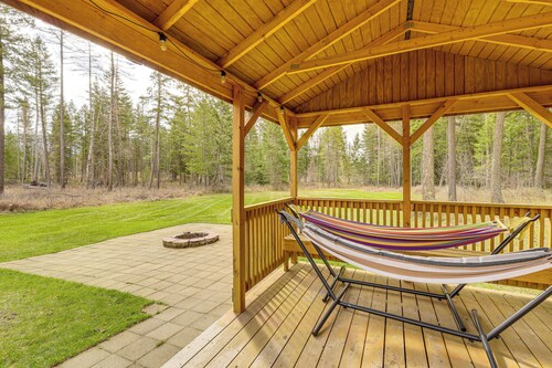 Columbia Falls Private Retreat: Pool Table & Deck!