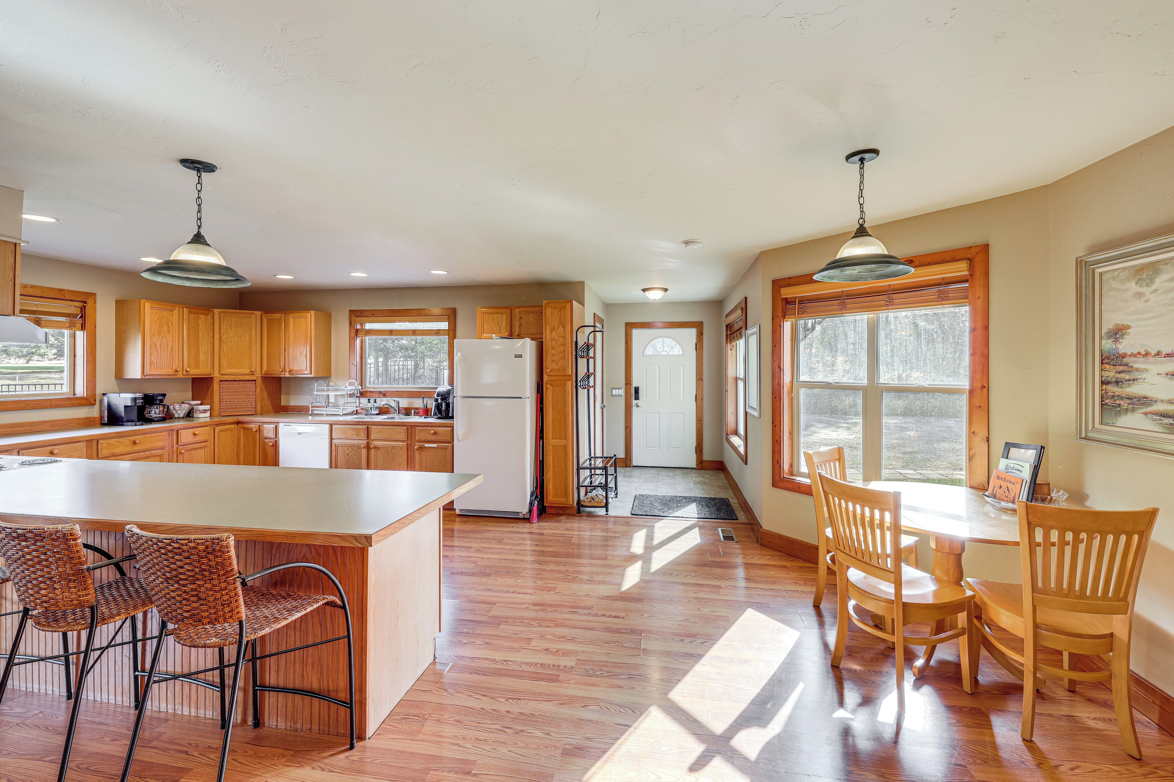 المنشأة من الداخل