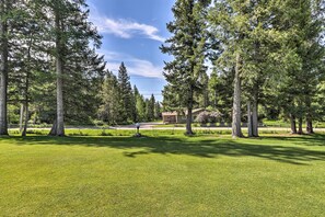 House (4 Bedrooms) | Interior - Columbia Falls Private Retreat: Pool Table & Deck! (Columbia Falls)